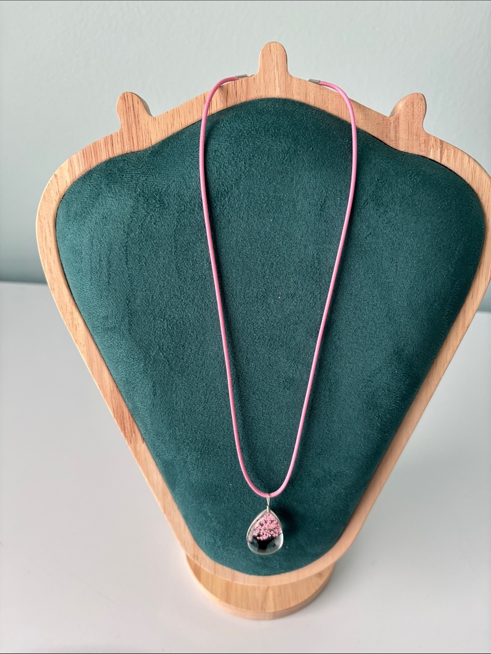 Pink Blossom Teardrop Pendant Necklace - Women Jewelry - Picture 2 of 3
